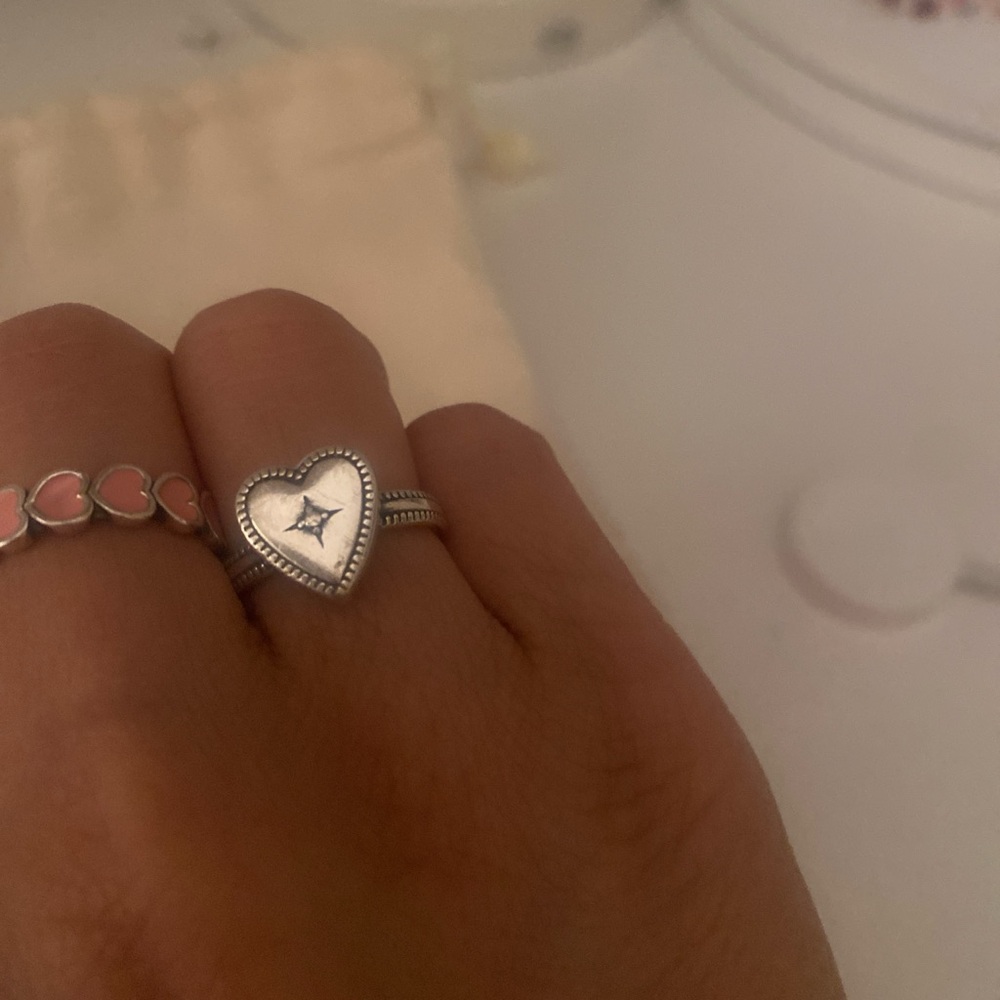 James Avery retired heart ring size 5